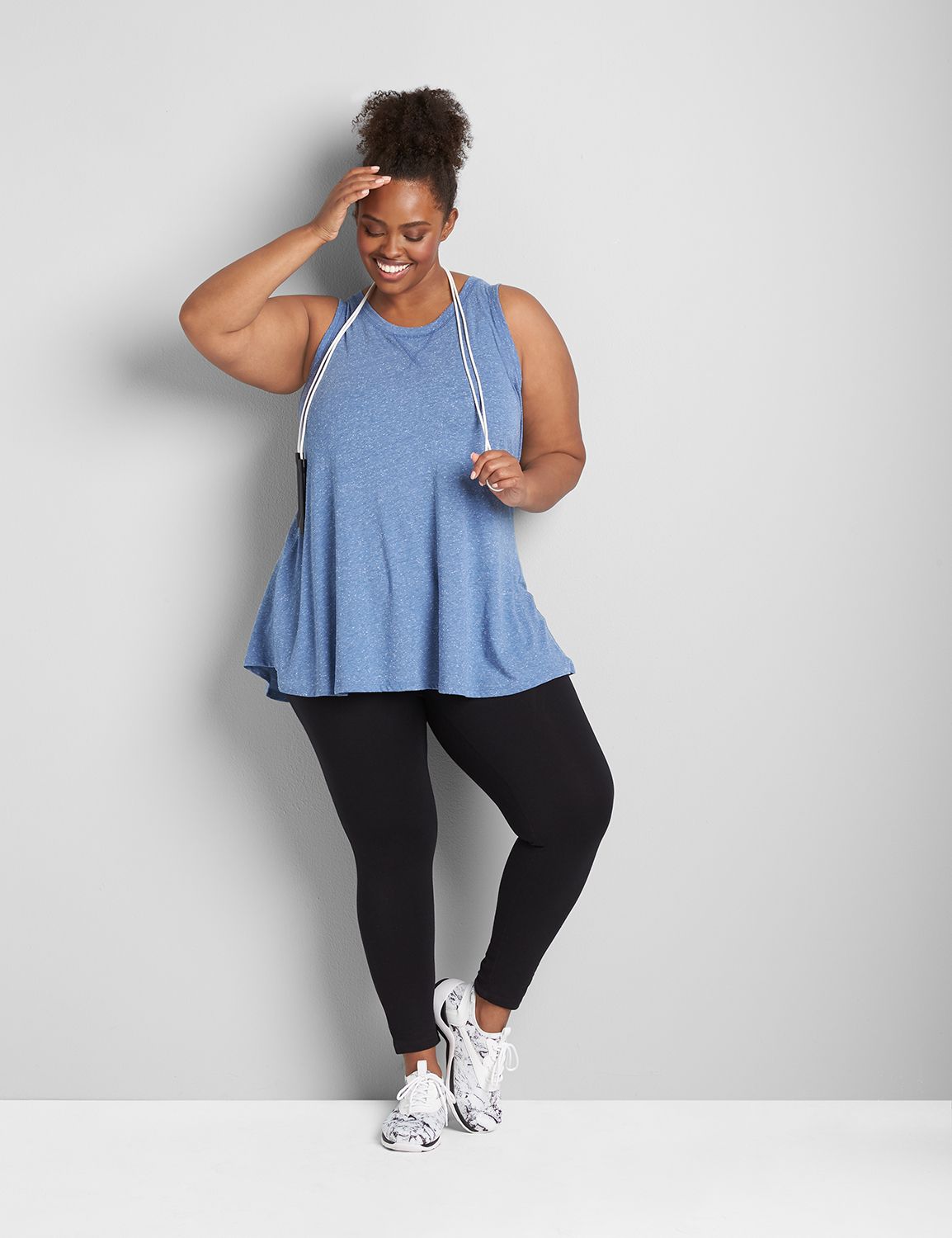 LIVI Swing Tank Product Image 3