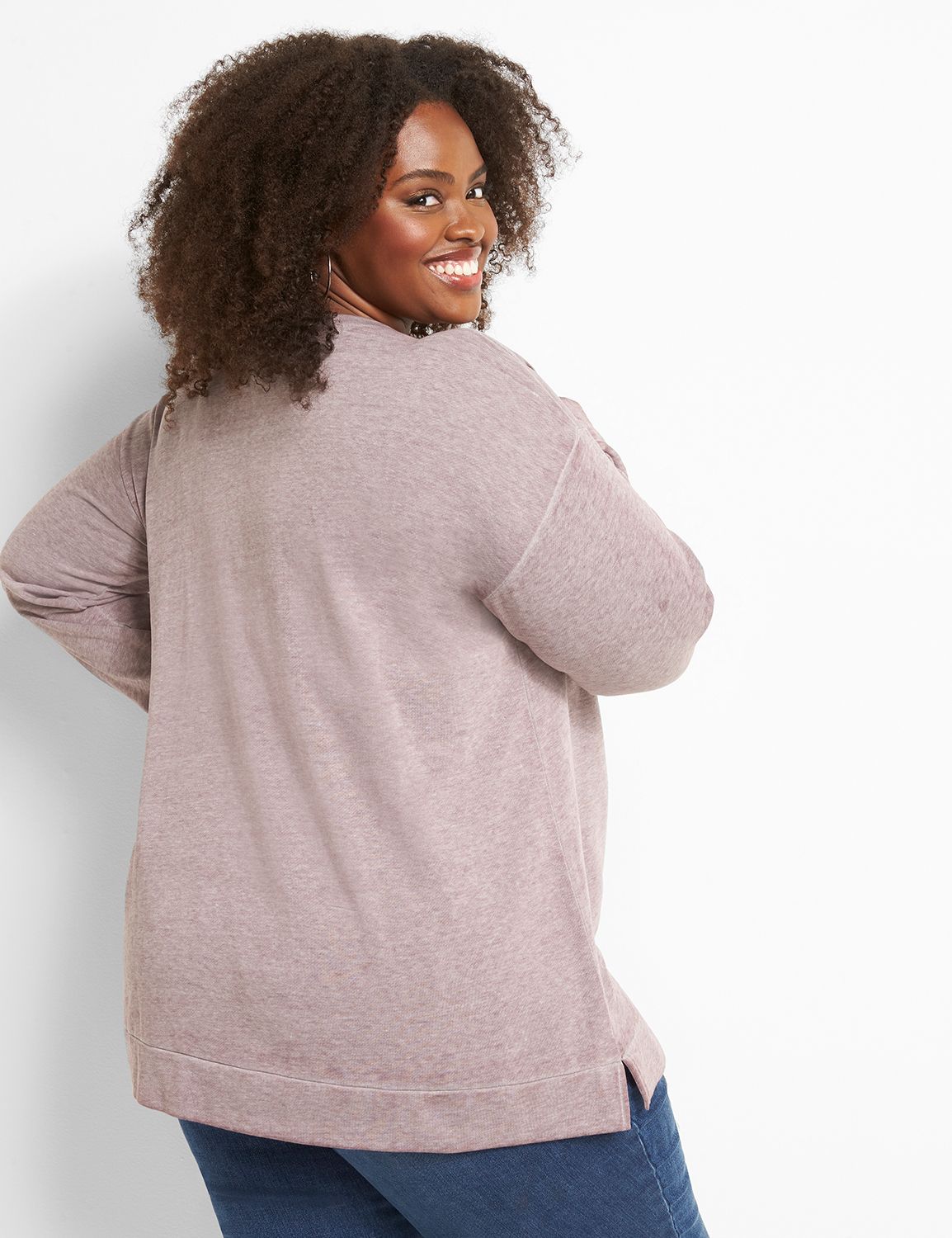 Oversized sweatshirt with online side slits