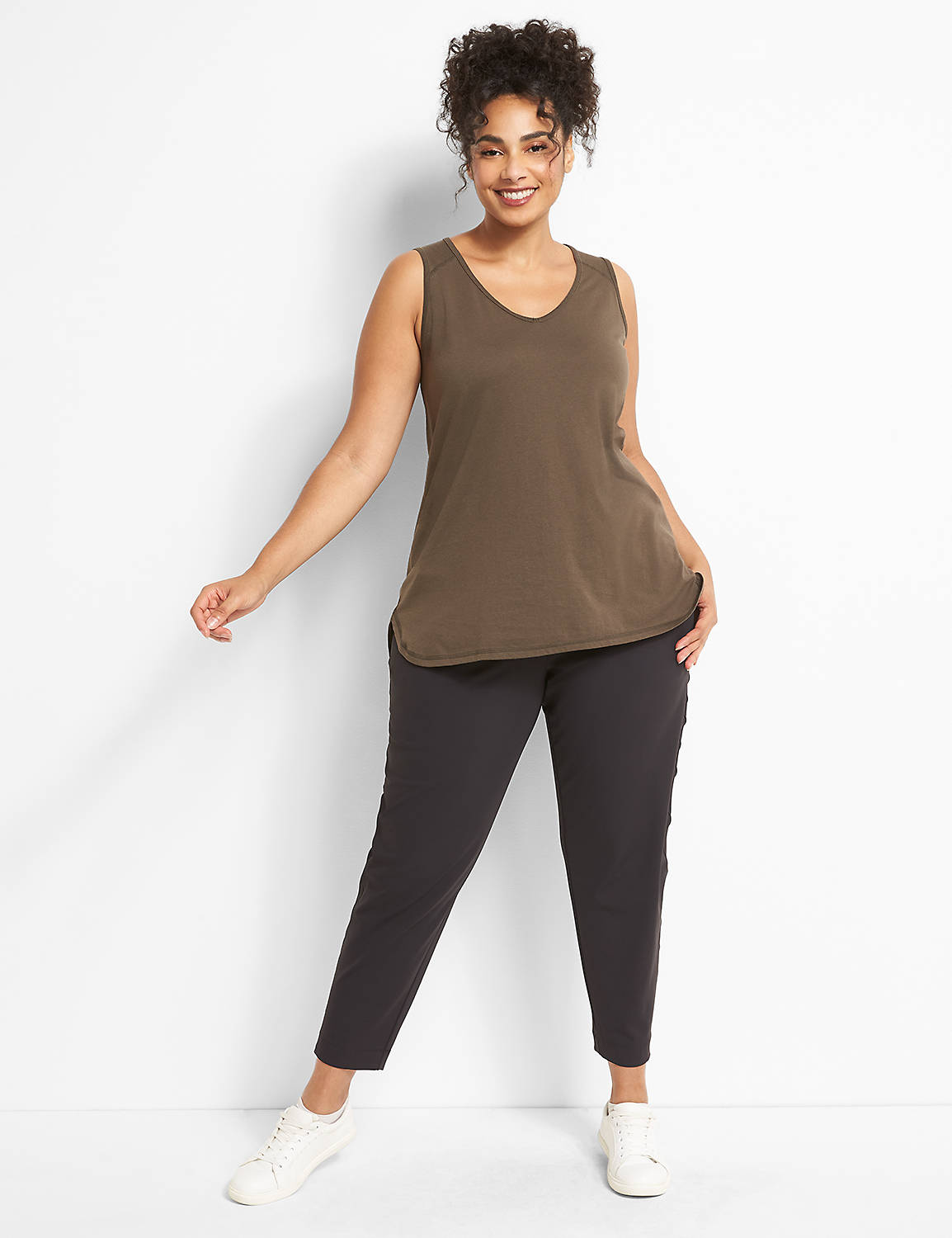 LIVI Cutout-Back Tank With Wicking Product Image 3