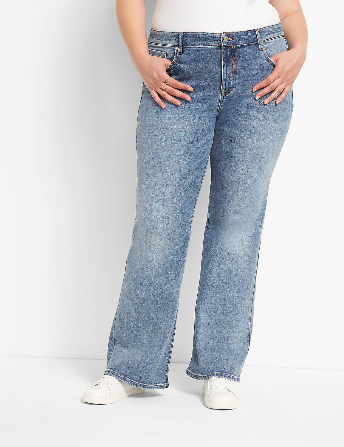 Signature Fit Cozy Boot Jean - Light Wash Product Image 1