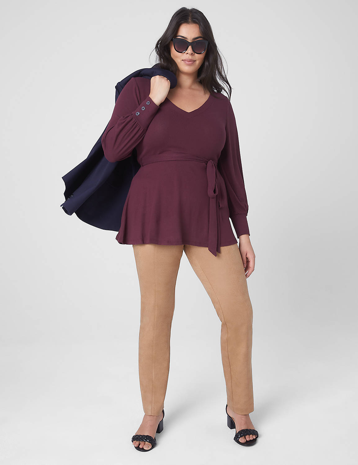Long Sleeve V-Neck Tunic In Hacci 1 Product Image 3