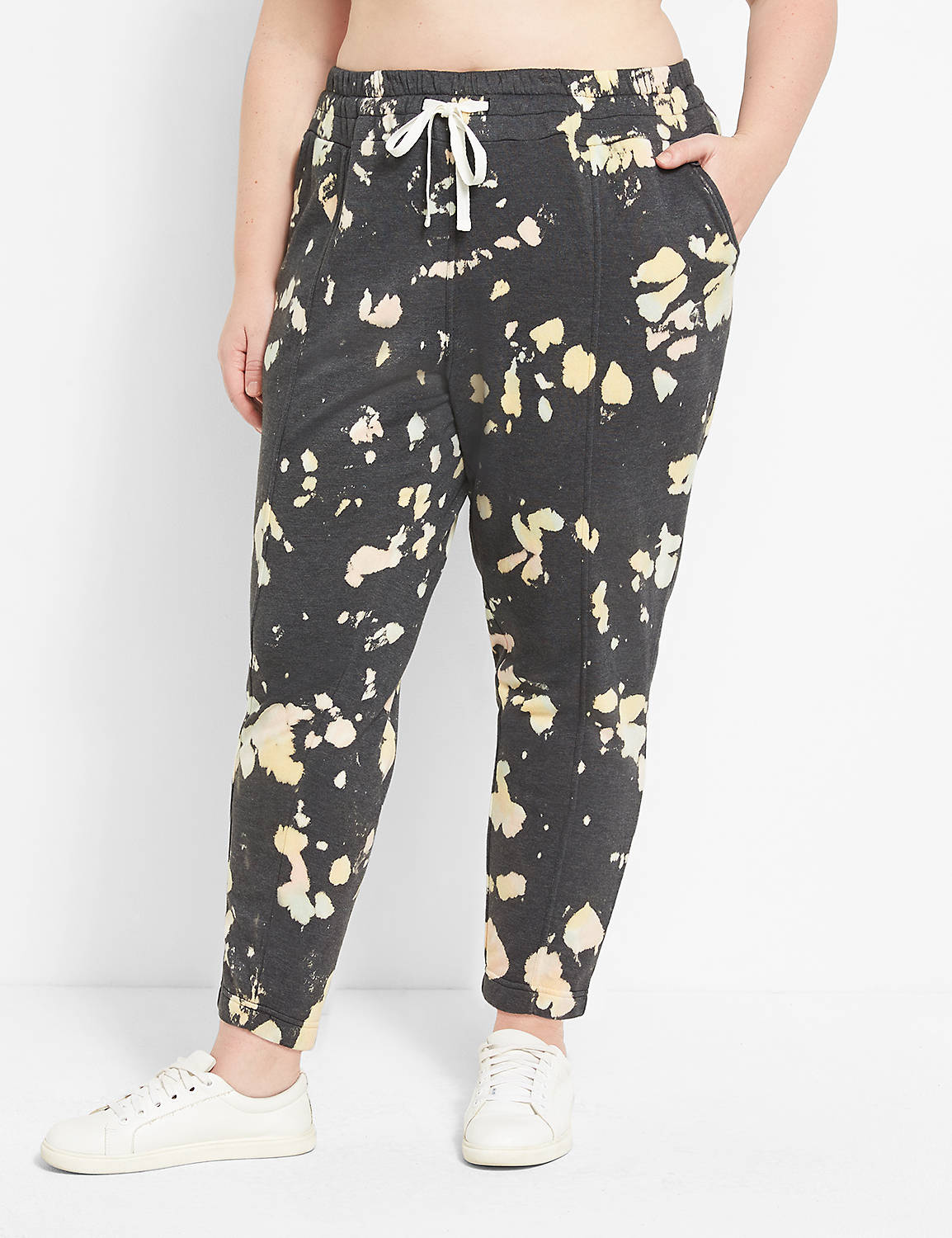 LIVI Mid Rise French Terry Ankle Length Jogger S 1123777:Ascena Black:10/12 Product Image 1