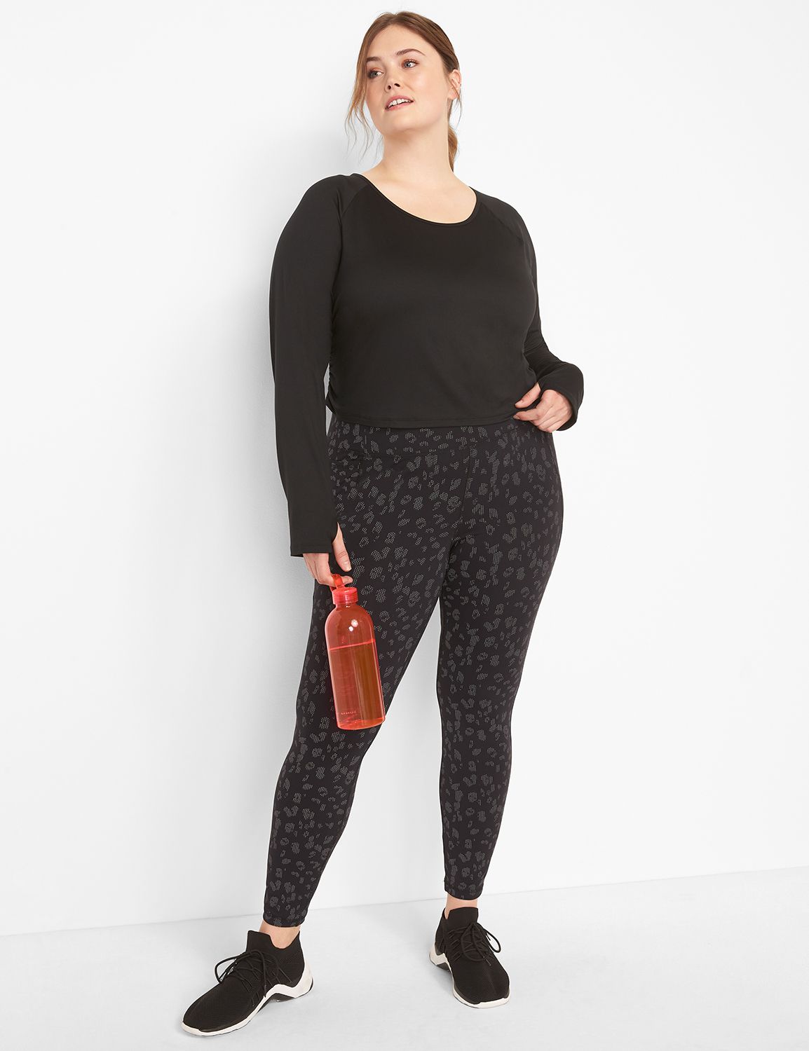 Long Sleeve Scoop Neckline Ruched Performance Top S 1124183:Ascena Black:10/12 Product Image 3