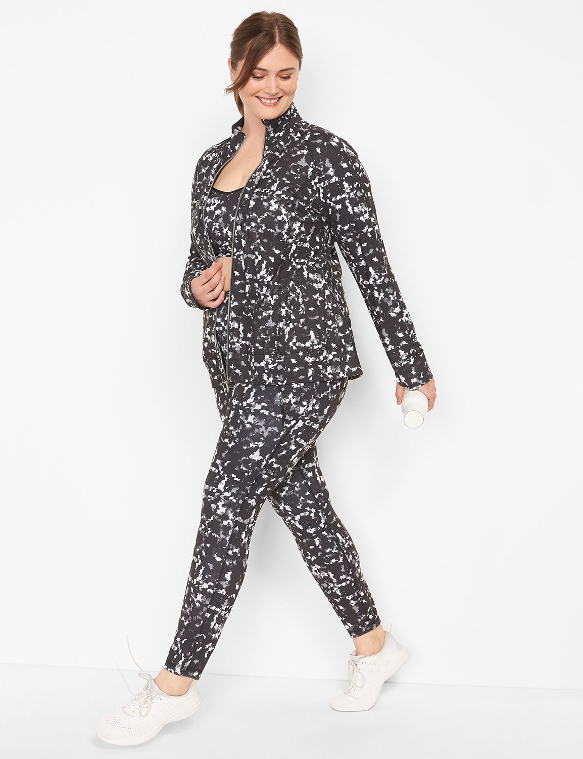 Long Sleeve Livi Soft Zip Up Jacket S 1128368:LBH21016_WinterMultiTexture_V3_CW9:22/24 Product Image 3