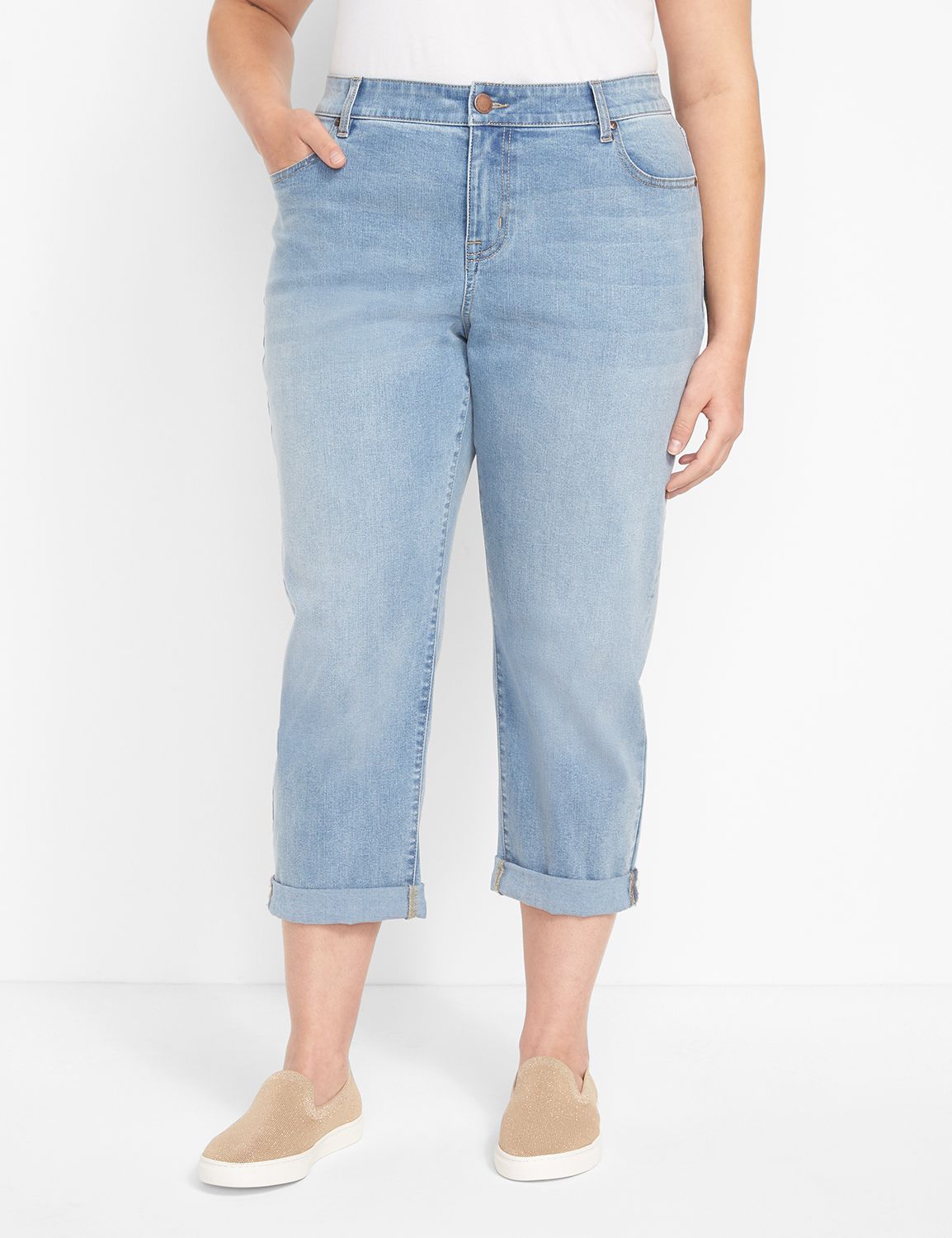 Signature Fit Boyfriend Capri Jean - Medium Wash