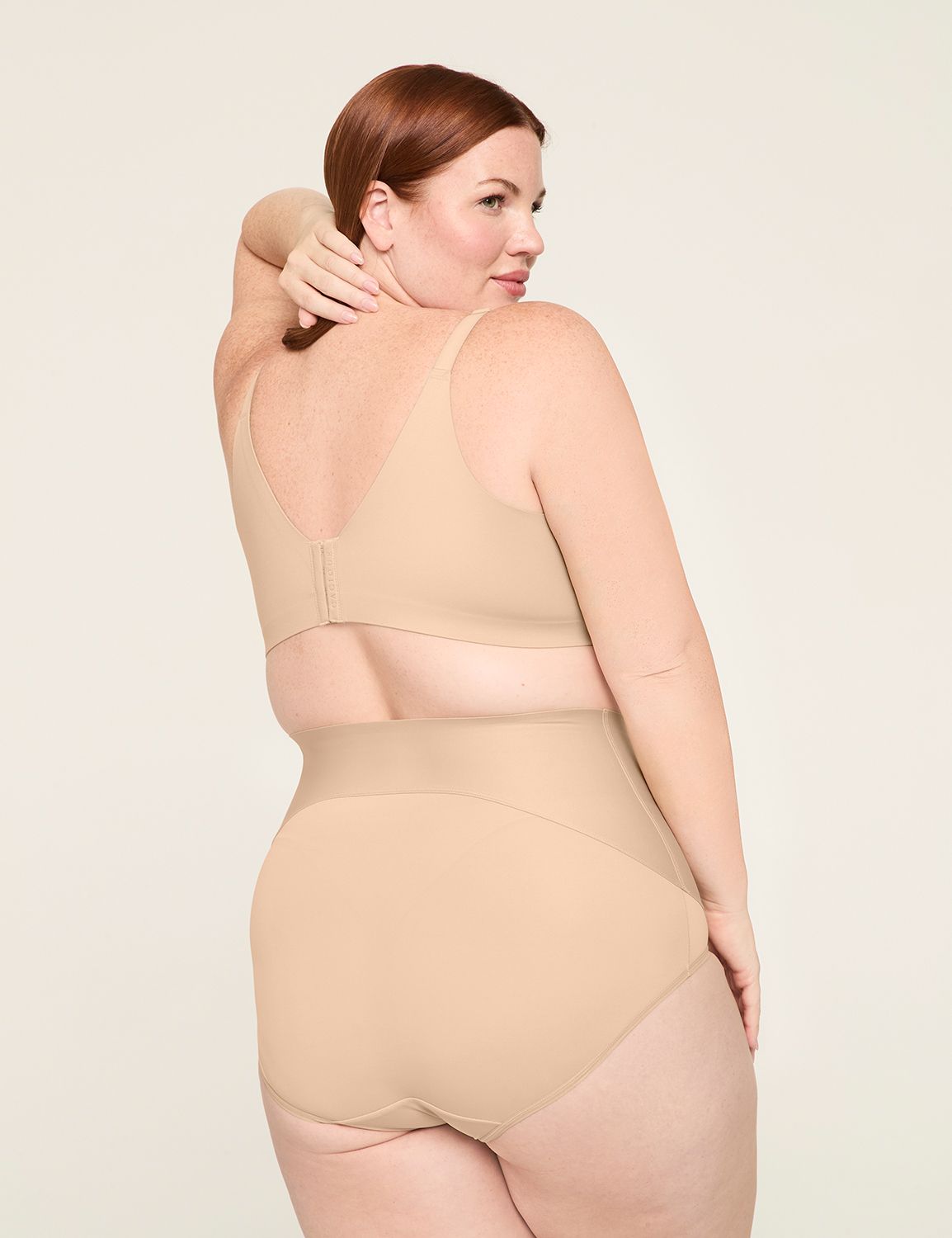 Plus Size - Full-Coverage Balconette Lightly Lined Smooth 360