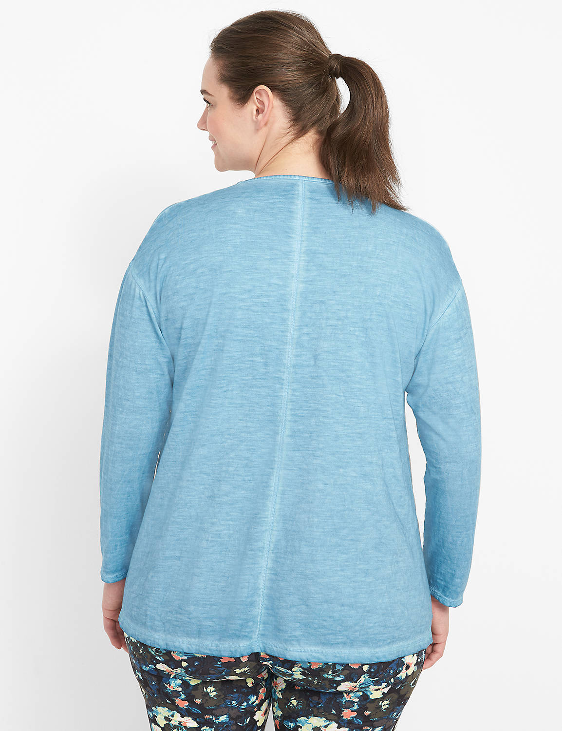 Long Sleeve Mid V-Neck Dye Effect T Product Image 2