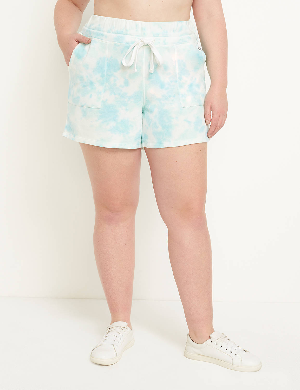 Livi Mid Rise French Terry Short Dy Product Image 1