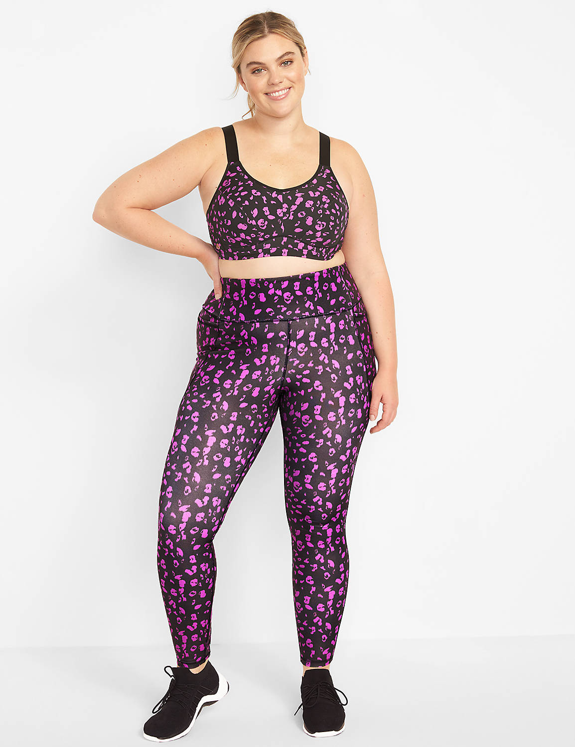 LIVI High Rise Wicking 7/8 Legging Strappy Hem Detail S 1124195:LBH21094_FloralRushSmall_V2_CW2:22/24 Product Image 3