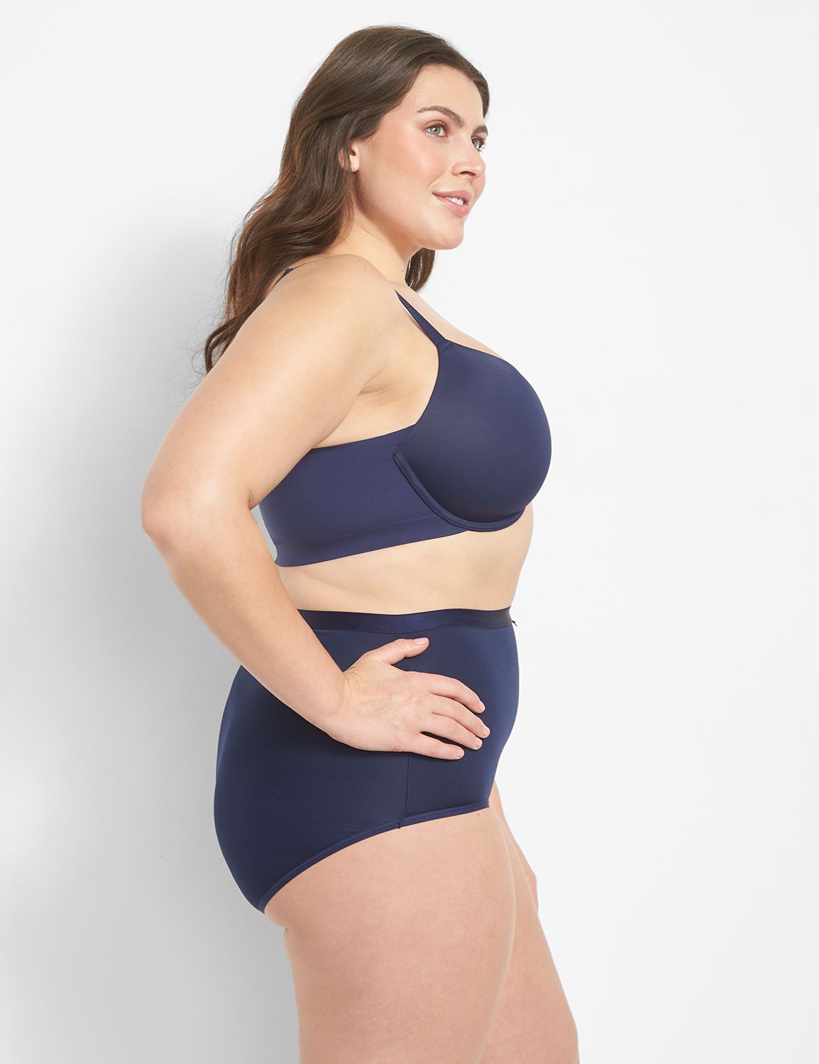 https://lanebryant.scene7.com/is/image/lanebryantProdATG/375055_0000012164_alt2?$pdpMainImage$