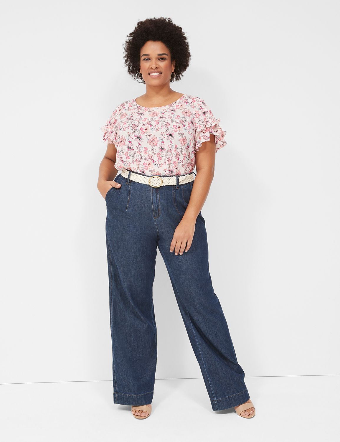 Short Sleeve Flutter Crew Neck Top Product Image 3