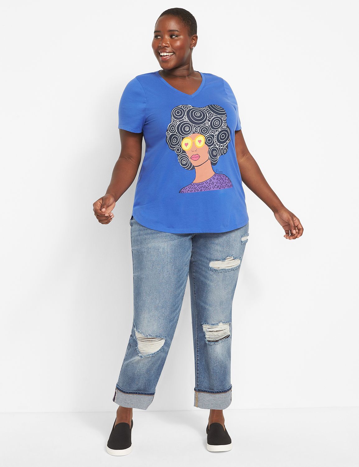 SS VNeck Curved Hem HiLo Graphic: S Product Image 3
