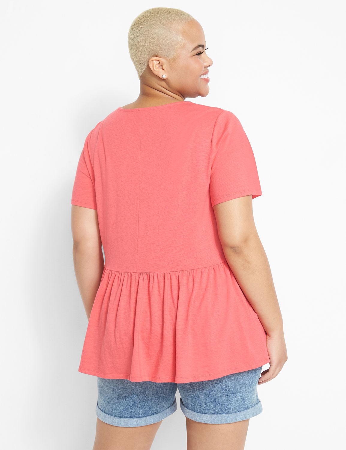 Short Sleeve Scoop Neck Babydoll Te Product Image 2