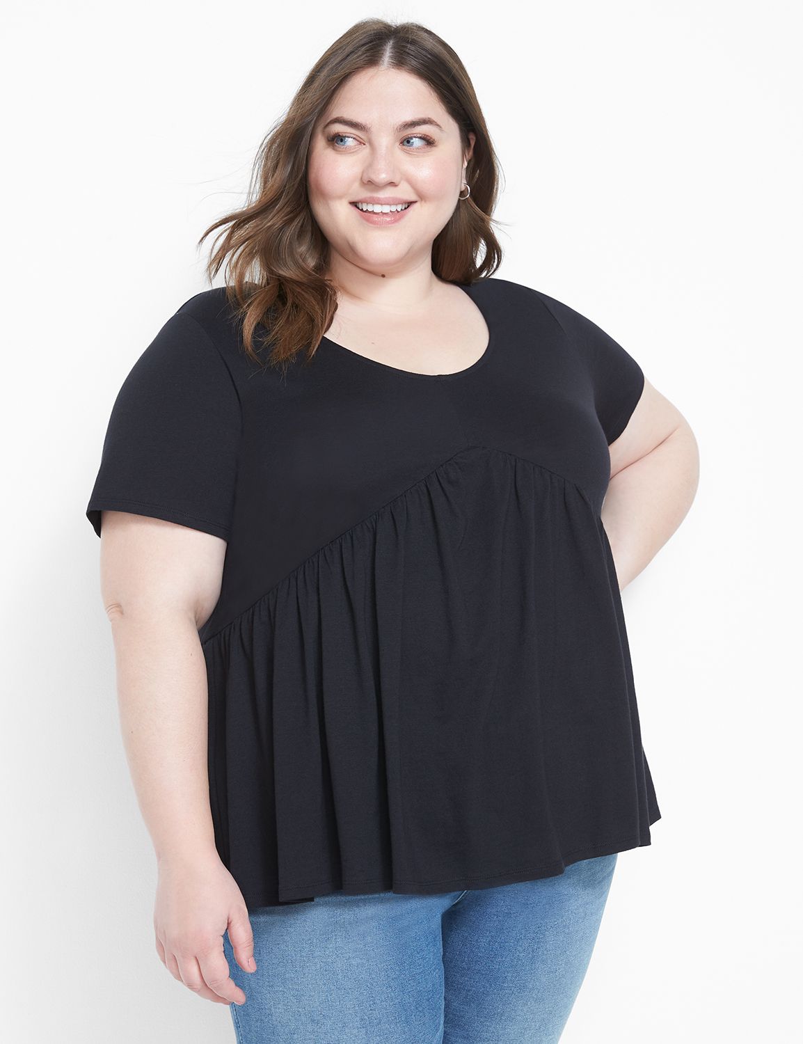 Short Sleeve Scoop Neck Babydoll Te Product Image 1