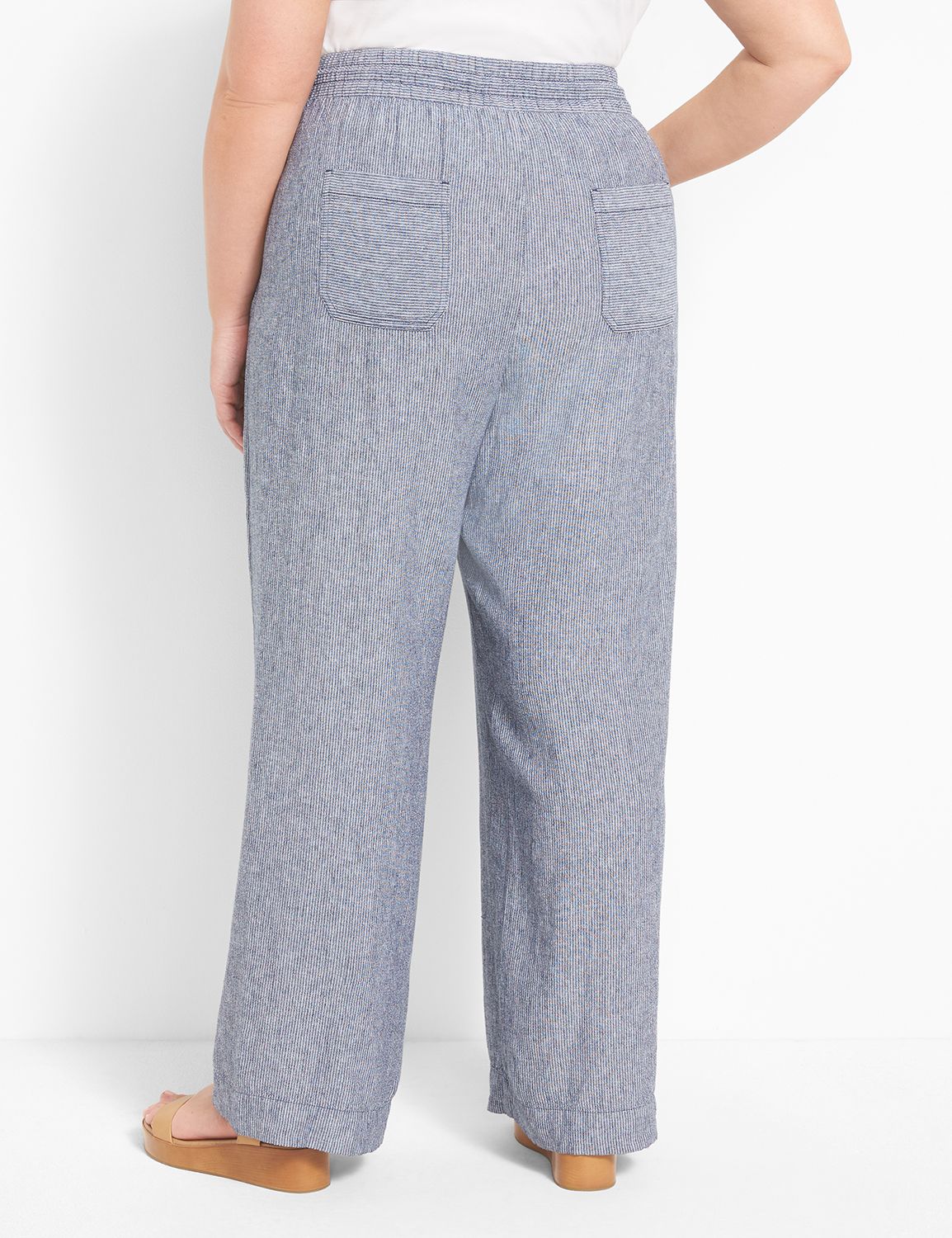 The Araceli High Waist Linen-Blend Pants in Black Curves