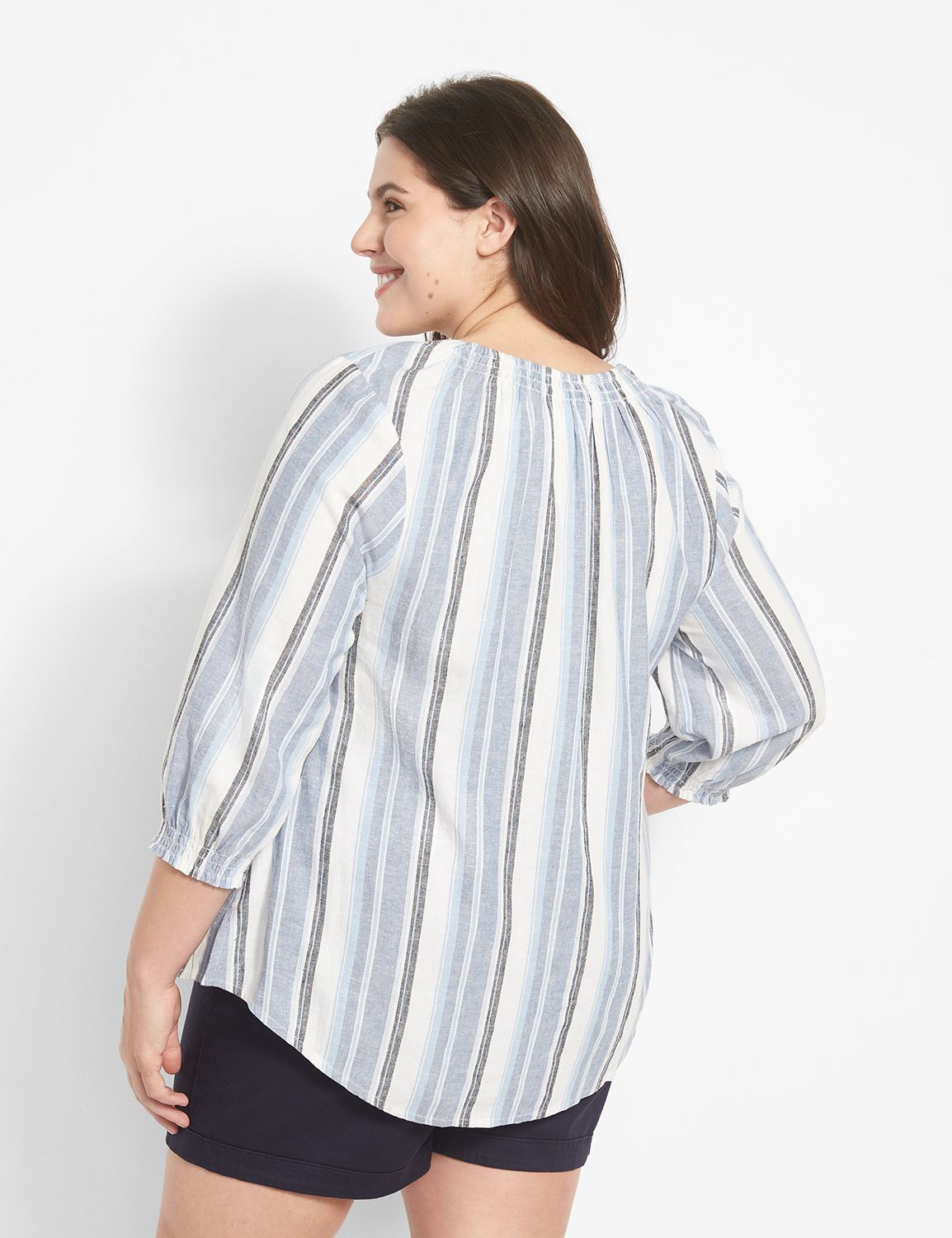 Scoop Neck 3/4 Sleeve TShirt