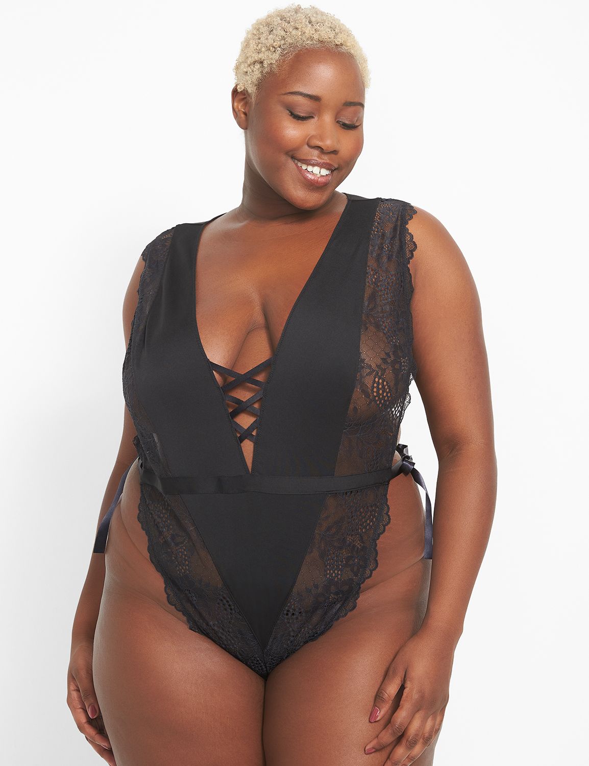 Lace High leg Bodysuit 1126060 Product Image 1