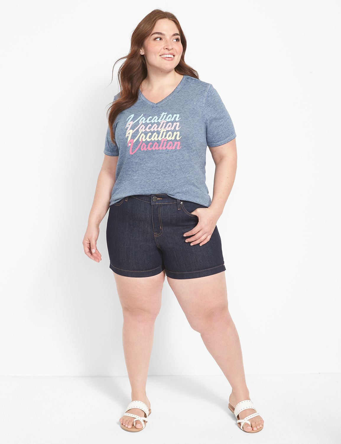 SS VNeck Curved Hem HiLo Graphic: V Product Image 3