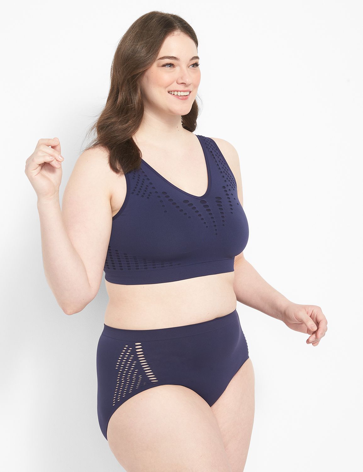 Seamless Low Neck Bralette