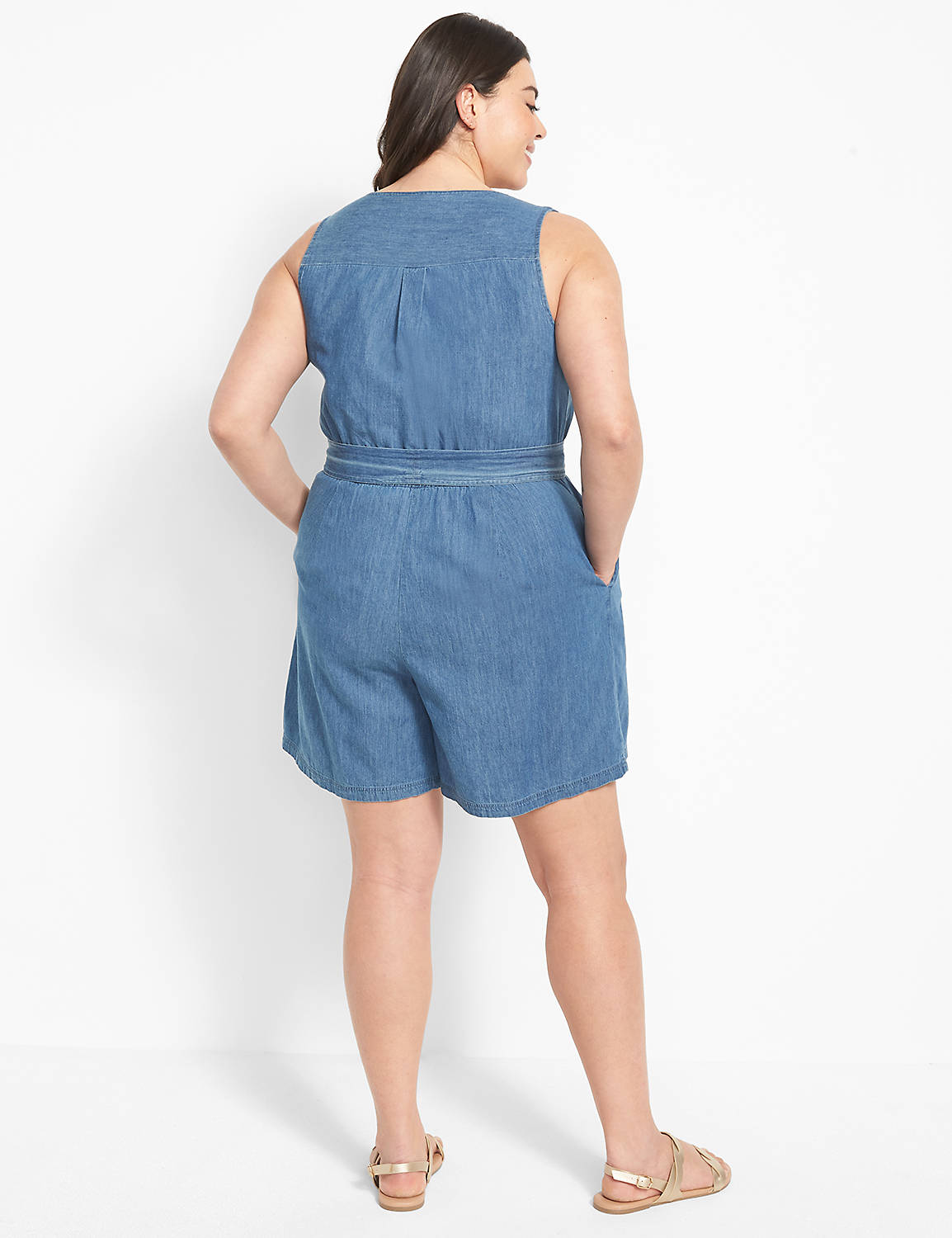 Sleeveless Square neck Buttoned Dow Product Image 2