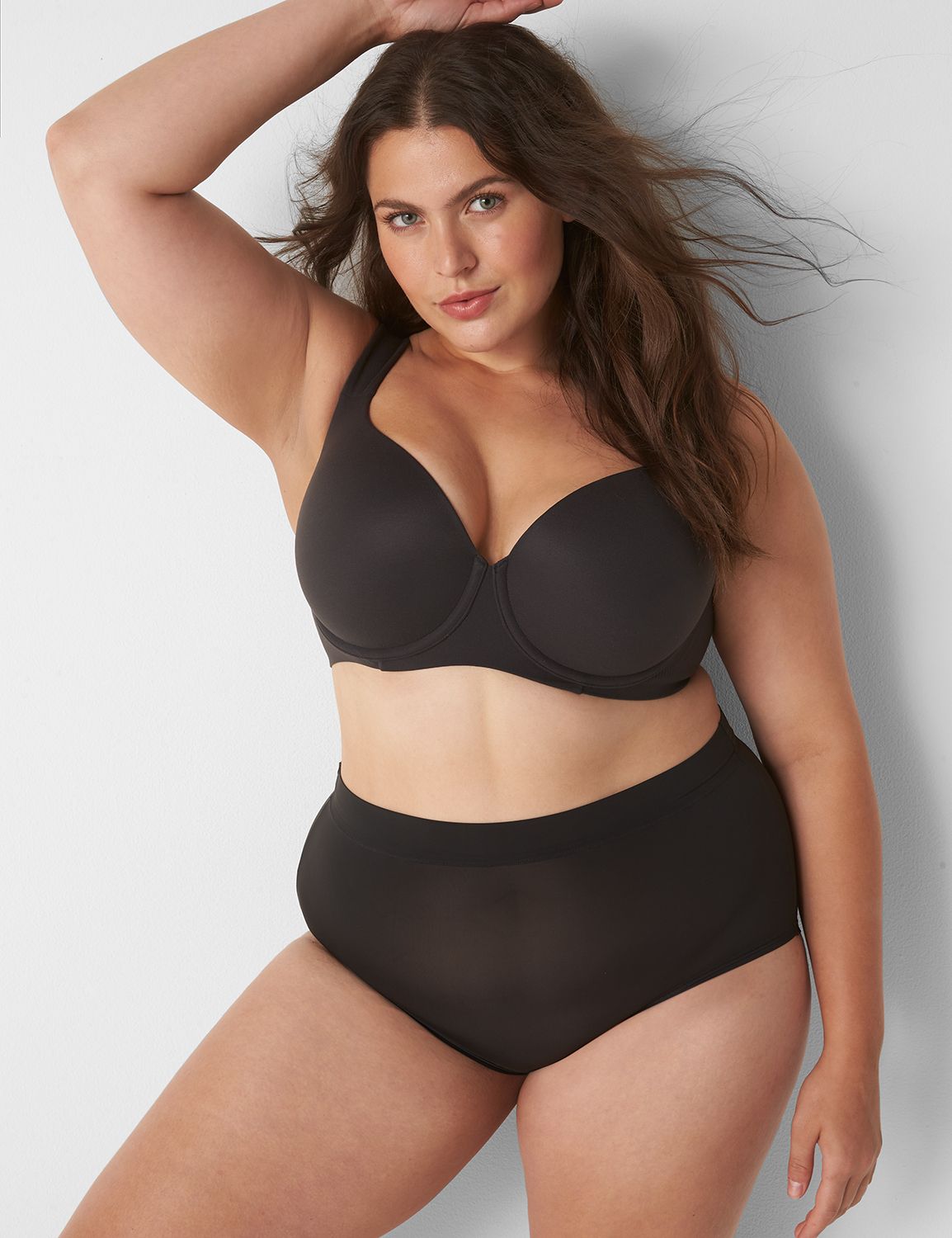 Lane Bryant - Doorbuster alert ‼️ Grab a sports bra for only $35