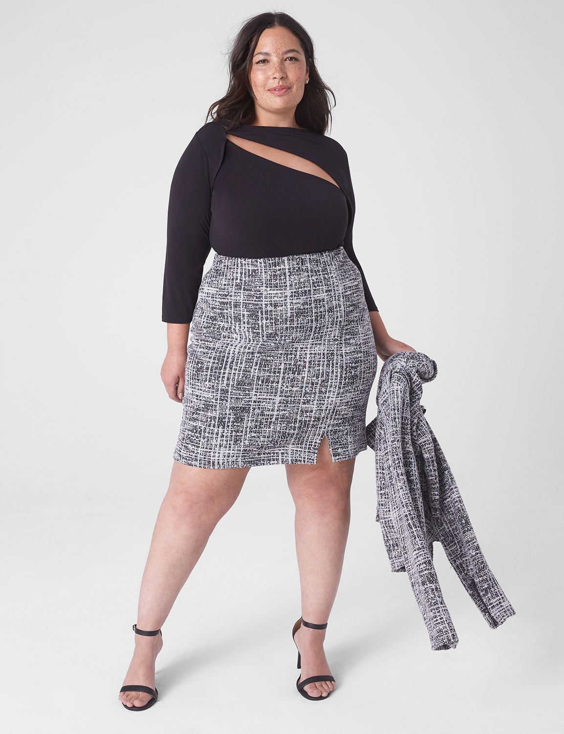 Plus size tweed mini skirt hotsell