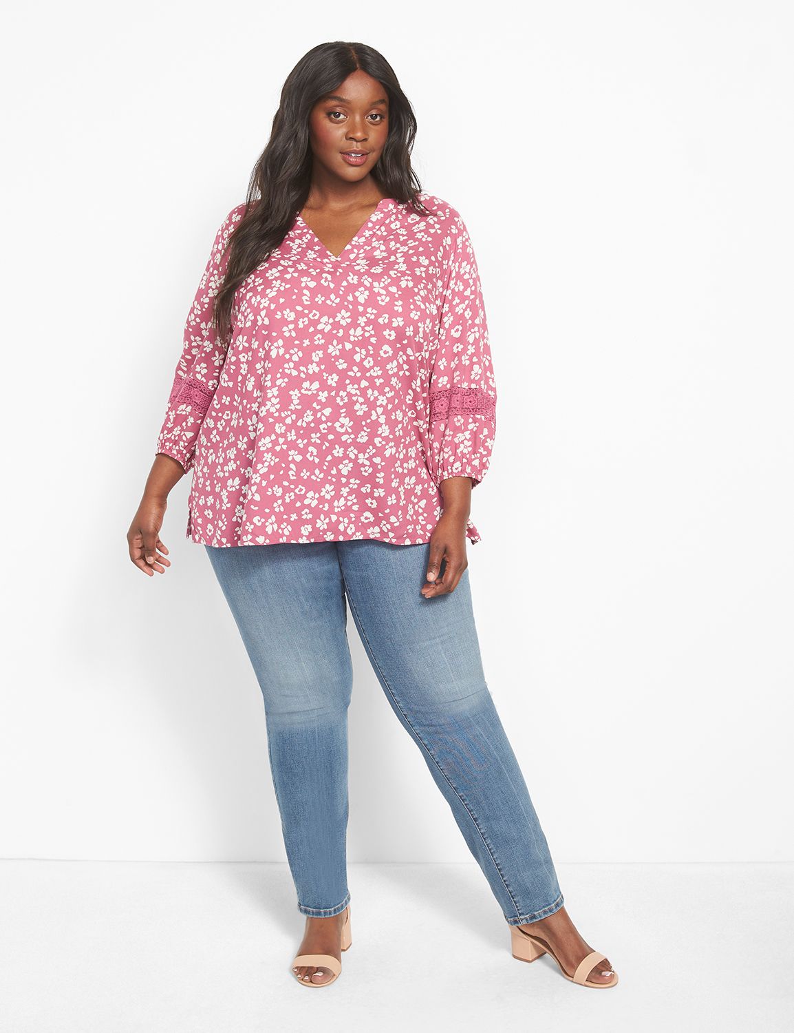 Classic 3/4 Sleeve Button Front Lac Product Image 3