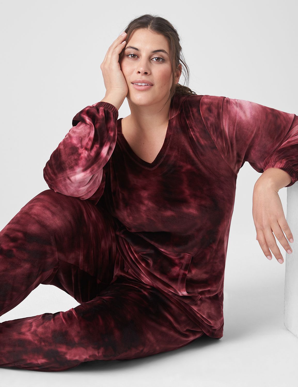 Long Sleeve Mid Vneck Dye Effect Ve Product Image 1