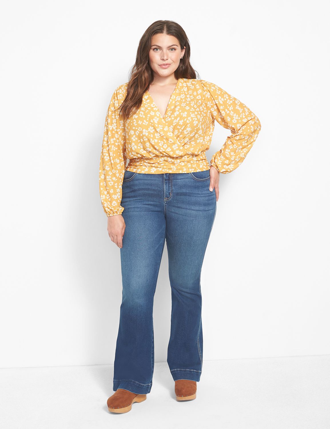 https://lanebryant.scene7.com/is/image/lanebryantProdATG/396532_0000104989_alt1?$pdpMainImage$