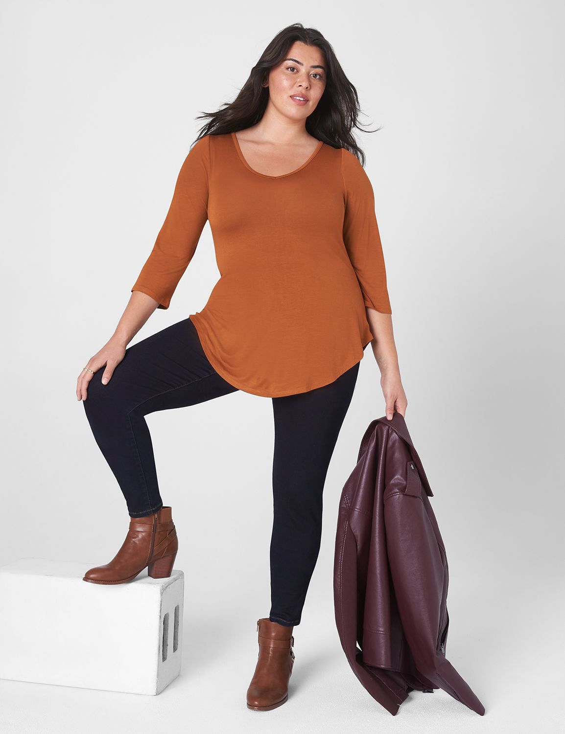 Fitted 3/4 Sleeve Vneck Tunic Tee 1 Product Image 1