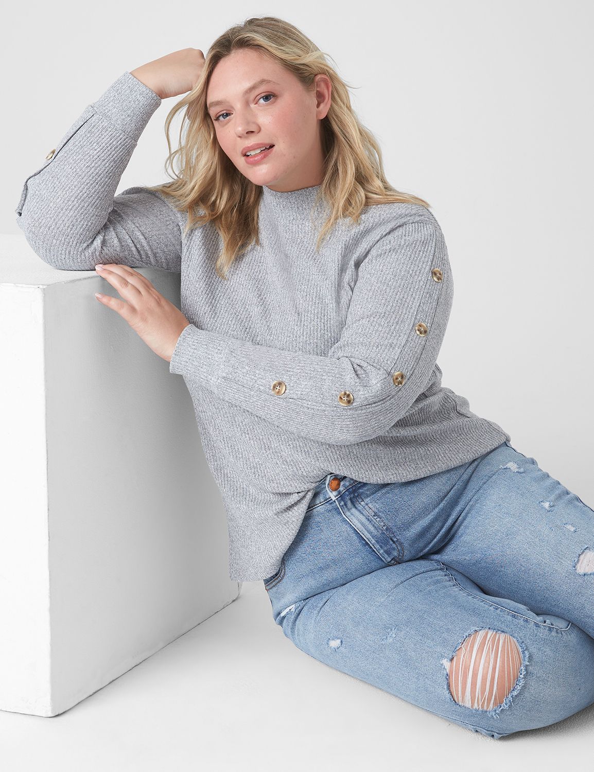 Classic Long Sleeve With Button Det Product Image 3