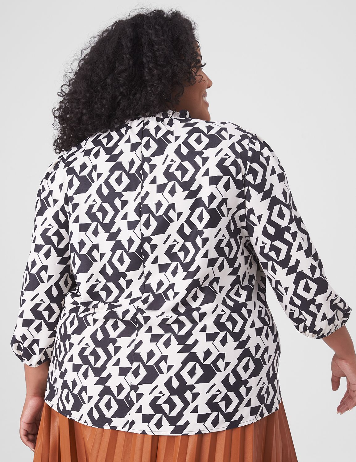 Crushed 3/4 Sleeve Black Crew main image 0