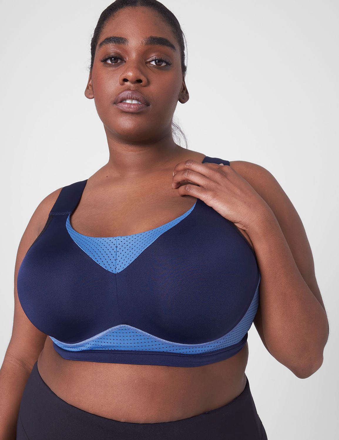 https://lanebryant.scene7.com/is/image/lanebryantProdATG/397604_0000028161?$pdpMainImage$