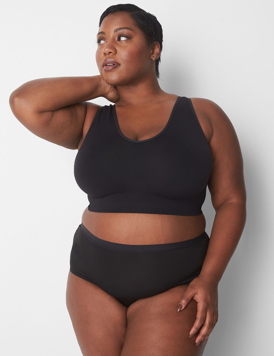 https://lanebryant.scene7.com/is/image/lanebryantProdATG/397770_0000006395?$pdpMainImage$