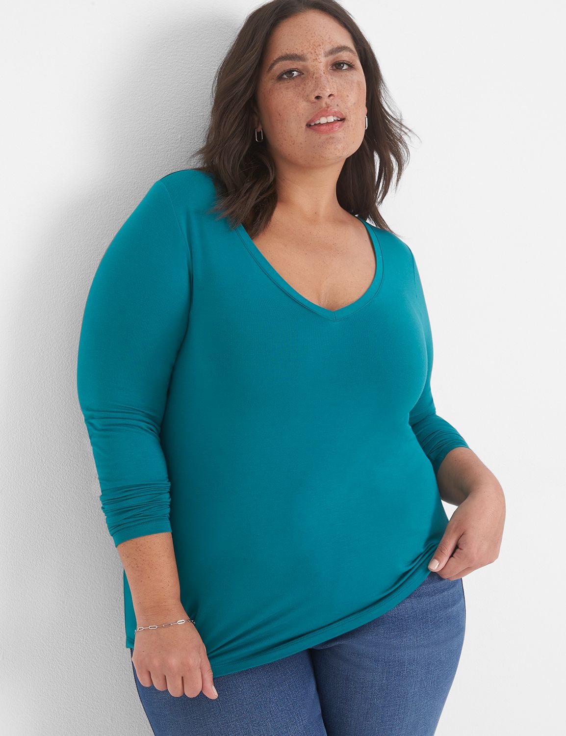 Classic Long Sleeve V Neck Shrunken | LaneBryant