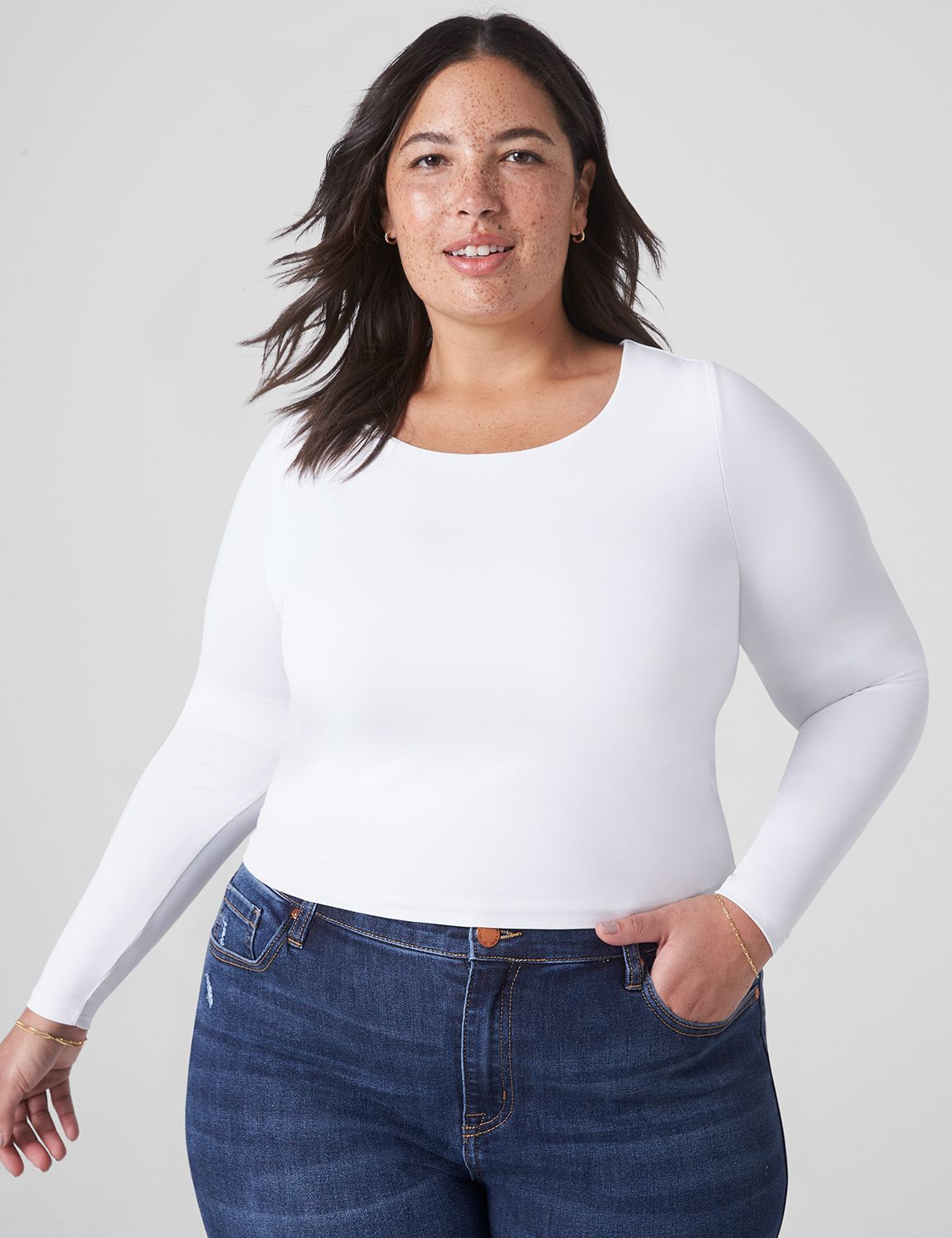 Fitted Long Sleeve Scoop Neck Short Product Image 1