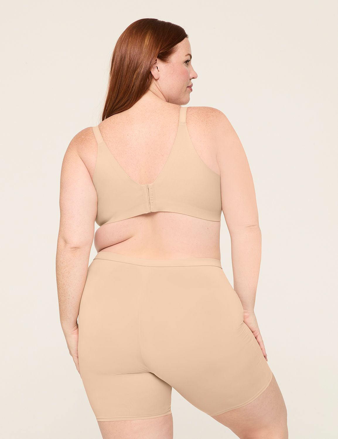 Seamless Luxe Smoothing Slip Shaper Short