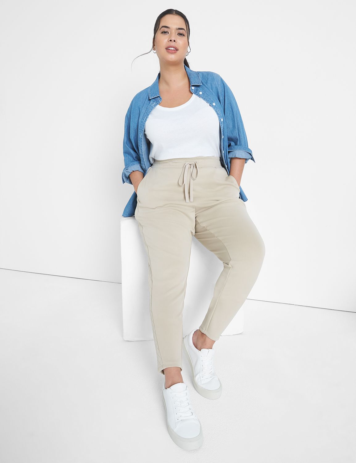 LIVI Mid Rise French Terry Ankle Le Product Image 4
