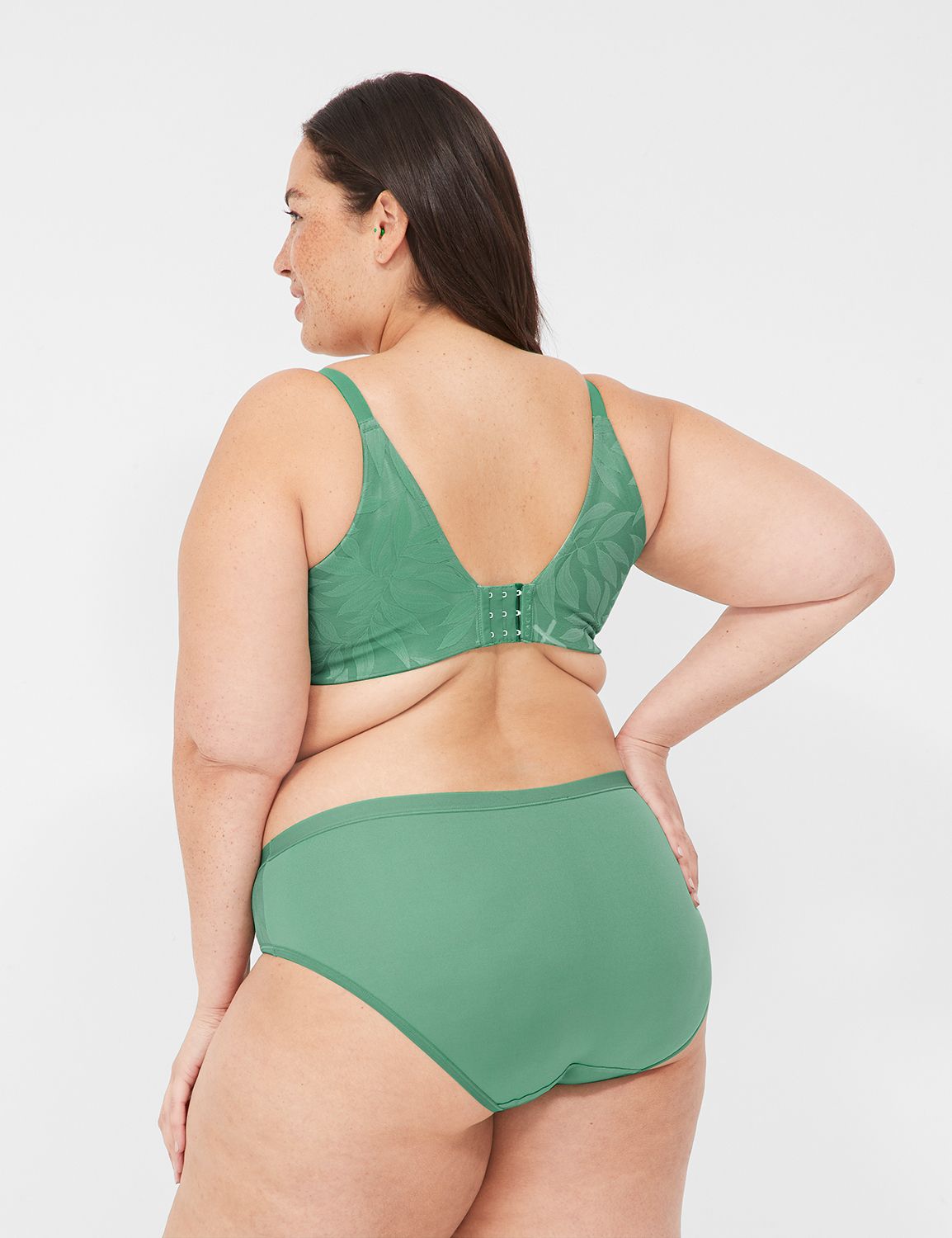 ▷ Cacique green bra with lace sides, women's size 42DD - CENTRO COMERCIAL  CASTELLANA 200 ◁