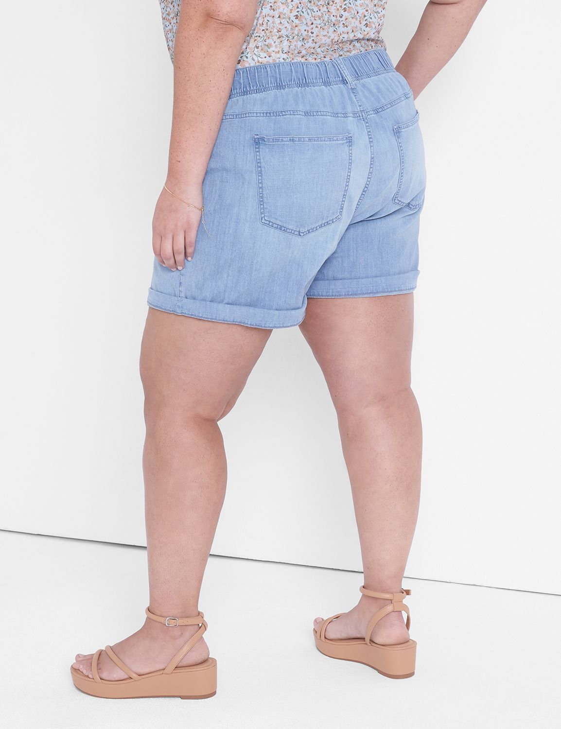 BOYFRIEND JEAN SHORT