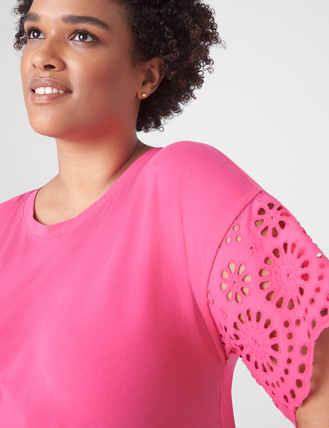 Classic Woven Eyelet Short Sleeve B Product Image 4
