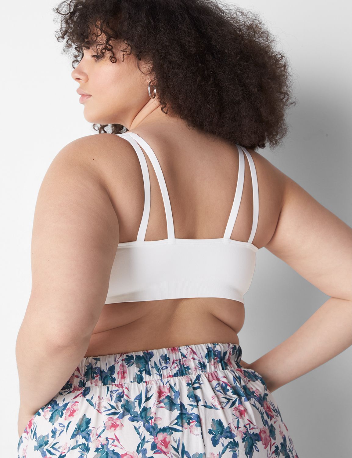 Strappy Seamless Bralette 1131761 S Product Image 2