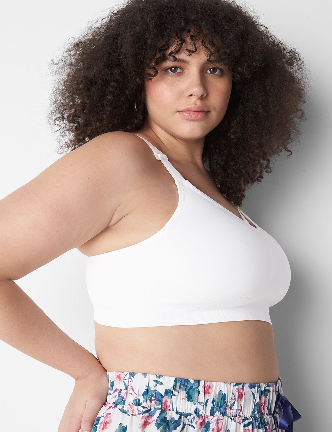 Strappy Seamless Bralette 1131761 S Product Image 3