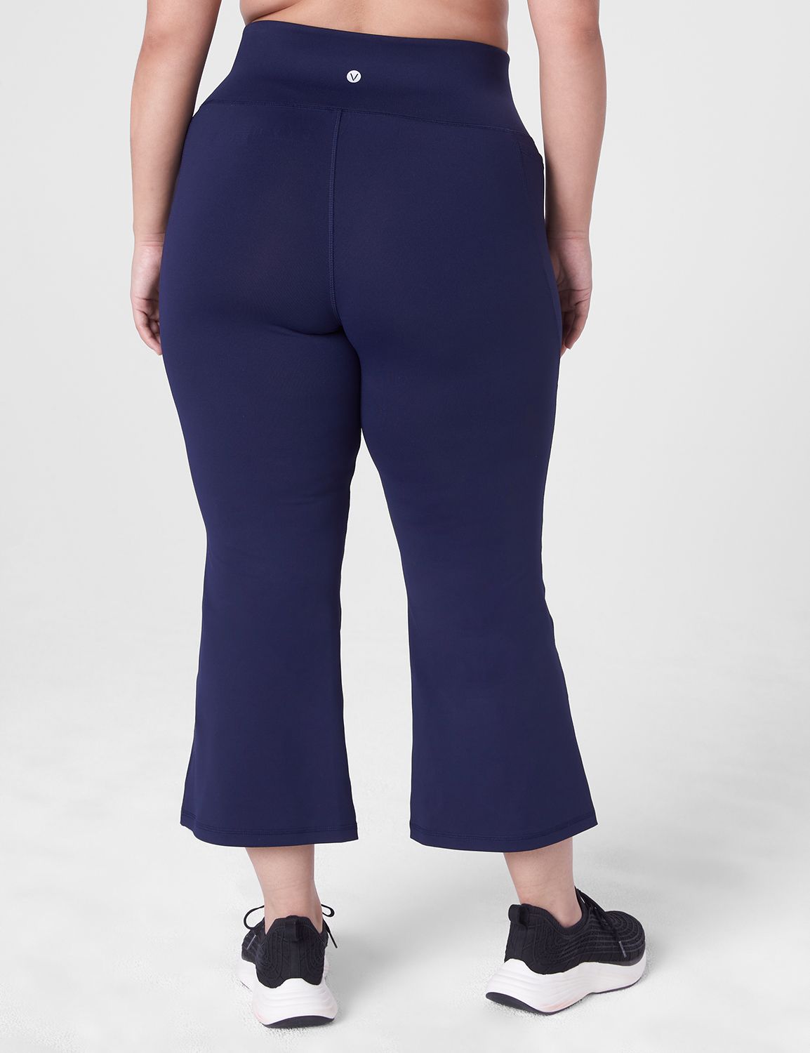 Align high rise wide leg pant 31” full size restock (black) : r