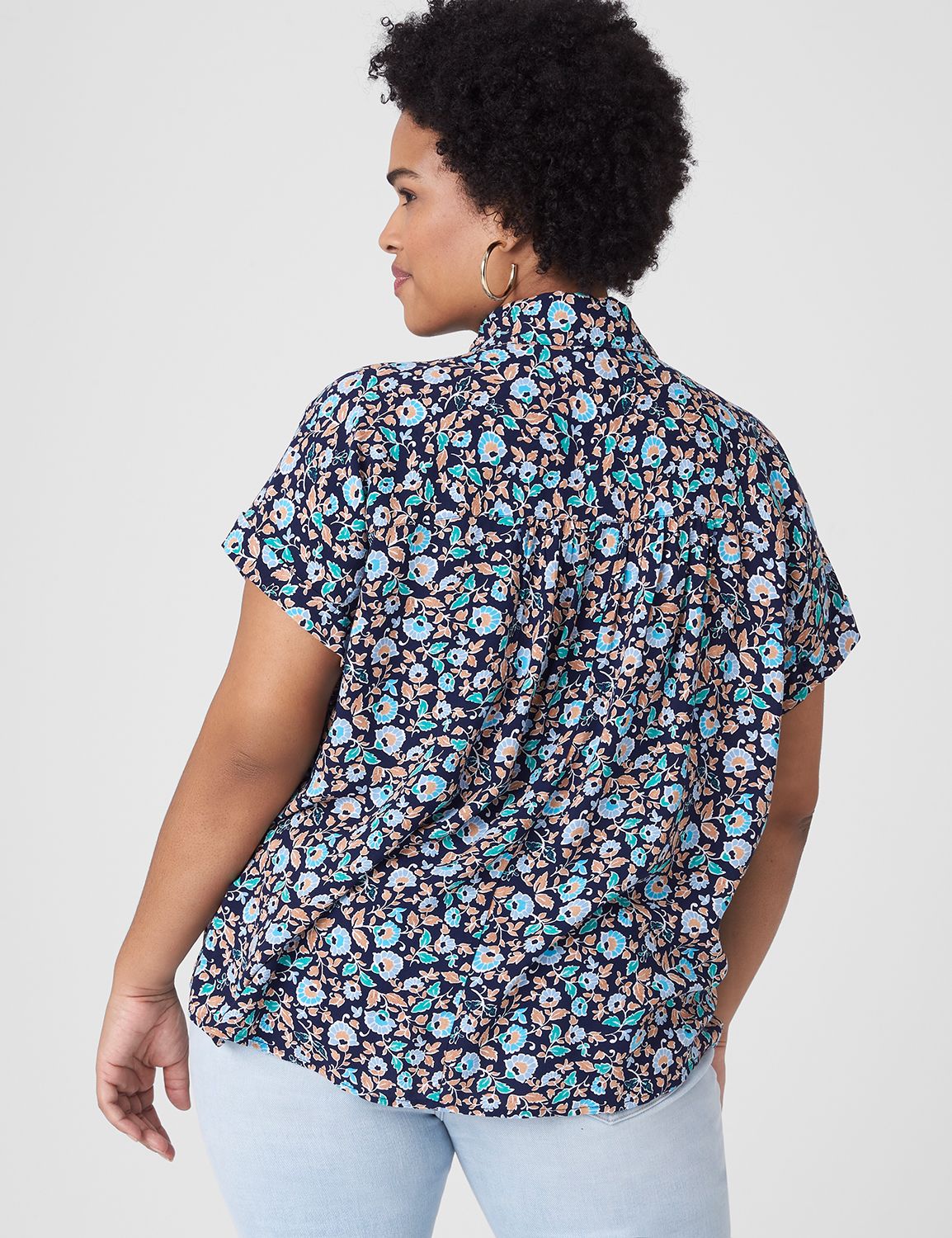 Relaxed Short Sleeve Buttondown 113 Product Image 2