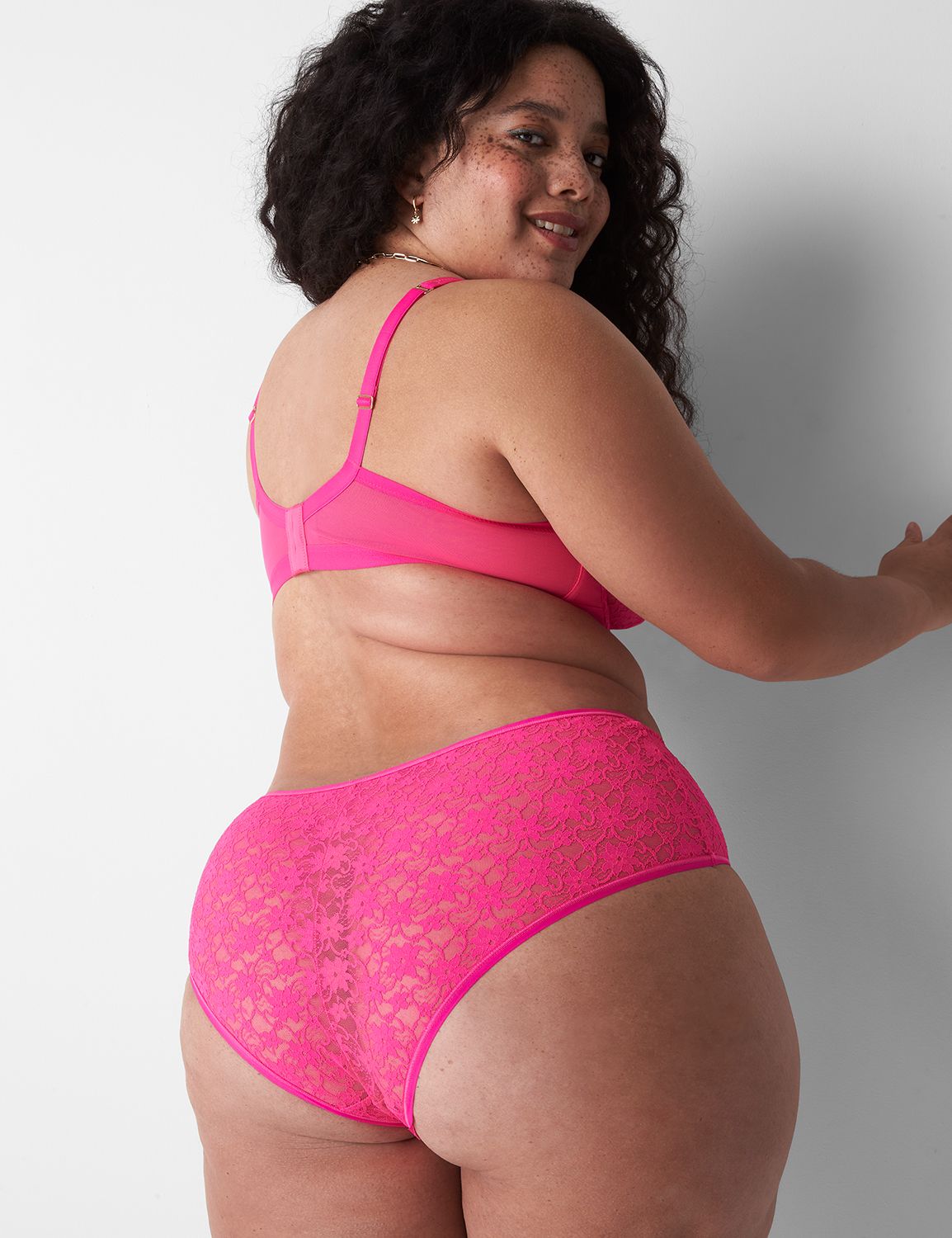 https://lanebryant.scene7.com/is/image/lanebryantProdATG/400009_0000008628_Back?$pdpMainImage$