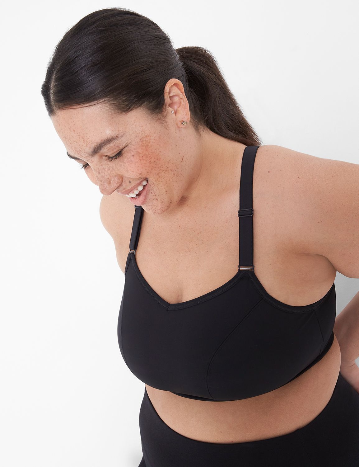 LIVI Wireless Low-Impact Wicking Sports Bra - Strappy Back