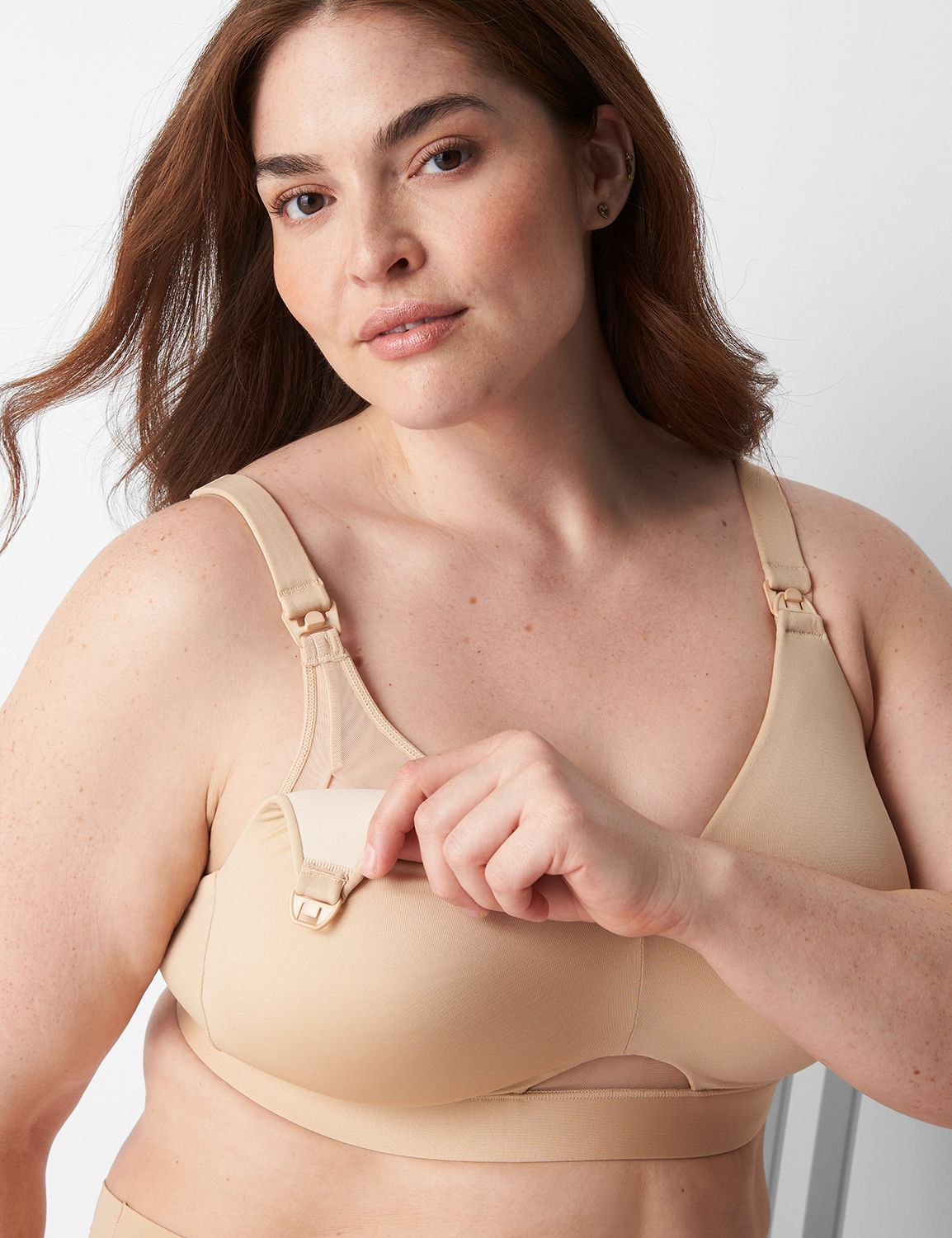 The plus-size nursing bra that's making mamas feel seen