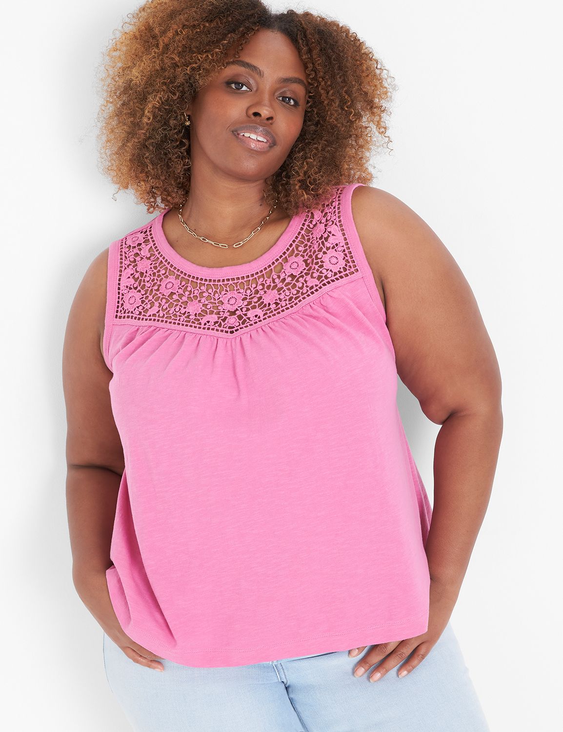 Swing Crew Neck Knit Tank Top With