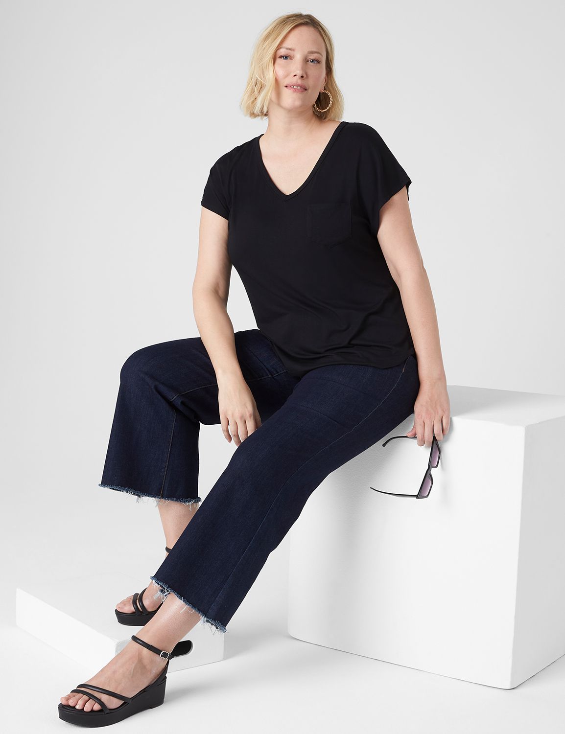 6397 - RIBBED MINI V NECK TEE main image 1